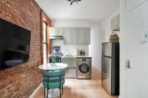 153-5A Charming 2br Lower East Side